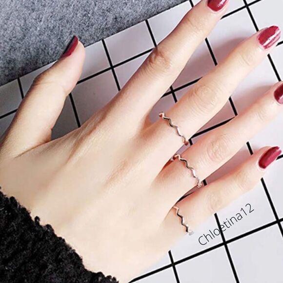 NEW Simple Silver Wave Ring Set - Picture 4 of 6